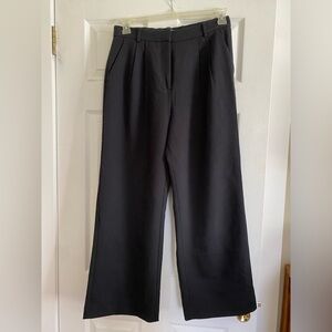Abercrombie & Fitch Black Sloane Pants (Short)